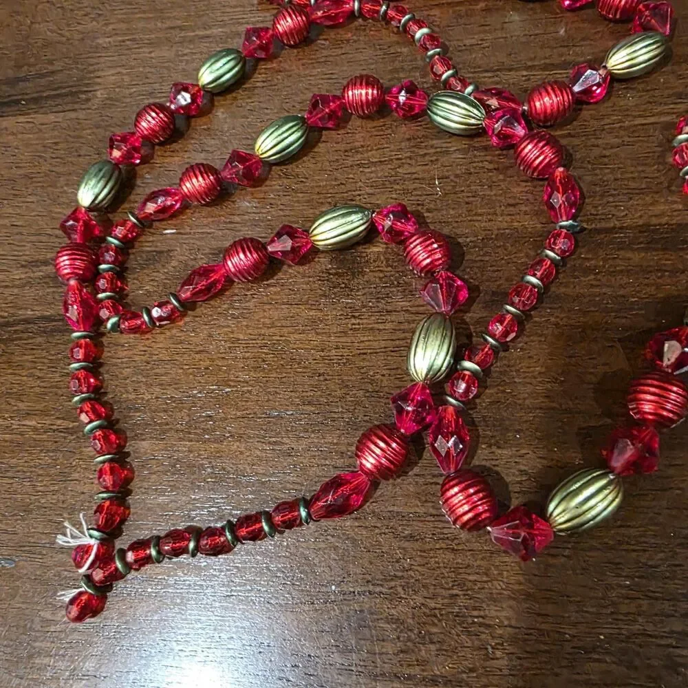 8 Vintage Red Green Plastic Bead Christmas Garland FACET Unbreakable 72 Ft.